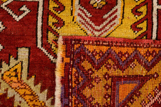 2 kleine Teppiche mit kaukasischem Dekor - фото 3