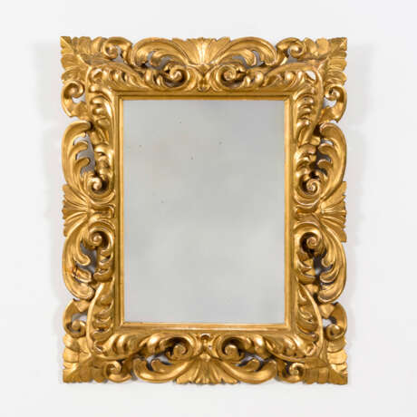 Spiegel mit geschnitztem Goldrahmen - Foto 1