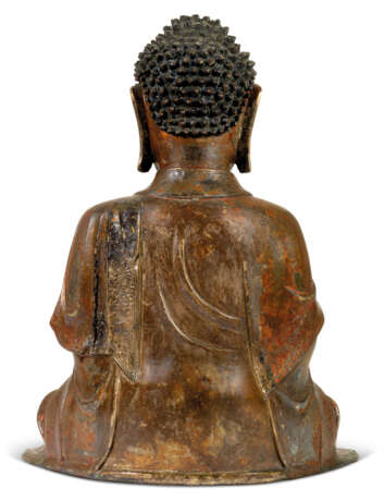 A LACQUERED GILT-BRONZE FIGURE OF BUDDHA SHAKYAMUNI - photo 2
