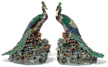 A LARGE PAIR OF FAMILLE ROSE MODELS OF PEACOCKS