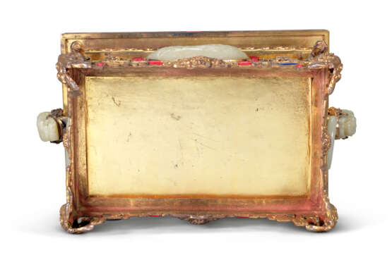 A LARGE RECTANGULAR JADE-INSET GILT-METAL CENSER AND COVER - photo 3