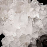 A LARGE QUARTZ CLUSTER - фото 3