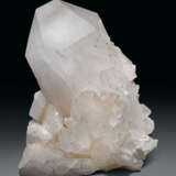 A QUARTZ CLUSTER WITH LARGE CRYSTAL - Foto 4