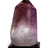 A LARGE AMETHYST POINT - Foto 4