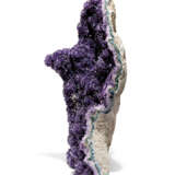 A LARGE AMETHYST GEODE - photo 2