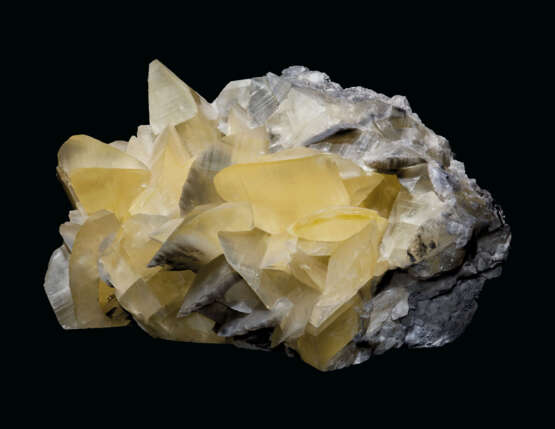 A CLUSTER OF LARGE YELLOW CALCITE CRYSTALS - photo 2