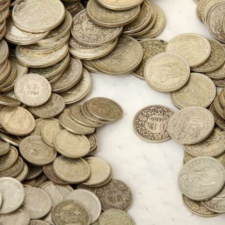 Schweizer Silbermünzen, 2300g Silber fein, Umlaufmünzen - Foto 2
