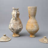 KonvoluTiefe: 2 Gefäße / Vasen aus Ton - Foto 2