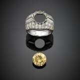 M.BUCCELLATI | Round fancy ct. 3.67 diamond and colourless diamond platinum and gold ring in all ct. 6.50 circa - фото 2