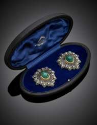 BUCCELLATI | Great bi-coloured gold diamond and cabochon emerald openwork shield earrings