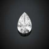 Pear shape ct. 10.16 diamond white gold ring with two shield shape diamond shoulders ct. 0.50 circa circa each - Foto 4