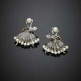 White 12K partly glazed gold pearl and diamond tiny dancer earrings - фото 1