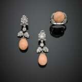 White gold diamond and pink coral jewellery set comprising - photo 1