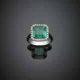 Octagonal ct. 3.75 circa emerald and diamond white gold cluster ring - фото 1