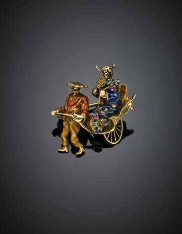 Yellow gold enamel gem set brooch as a dame on rickshaw - фото 1