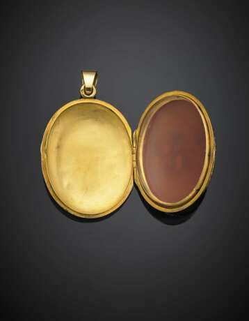*Yellow gold and carnelian pendant locket with a rose cut diamond - Foto 2