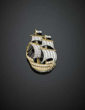 Bi-coloured gold and diamond sailing ship brooch in all ct. 1 circa - photo 1