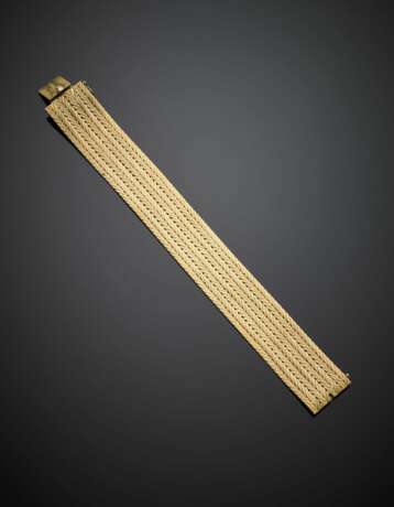 Yellow gold supply bracelet - фото 1