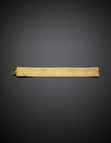 VILLA | Yellow chiselled gold band bracelet - photo 1