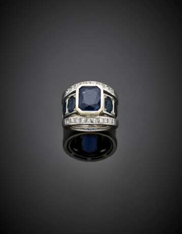Sapphire in all ct. 8.50 circa and diamond white gold band ring - photo 1