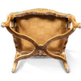 A PAIR OF REGENCE GILTWOOD FAUTEUILS - фото 4