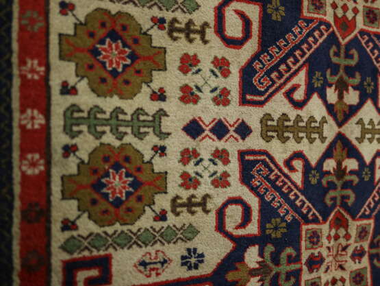 Carpet “Antique Single Sided Pile Rug”, Porcelain, See description, 1990 - photo 3