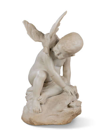 AN ITALIAN WHITE MARBLE GROUP OF A BOY AND BIRD - фото 1