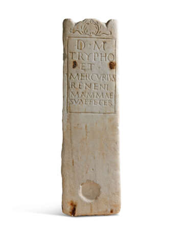 A ROMAN MARBLE STELE - фото 1