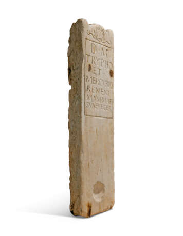 A ROMAN MARBLE STELE - фото 2