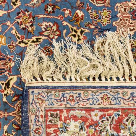 Orientteppich. ISFAHAN / PERSIEN, 1. Hälfte 20. Jahrhundert, ca. 161x106 cm - photo 2