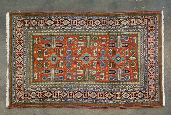 Orientteppich. IRAN, 20. Jahrhundert, 195x127 - Foto 1
