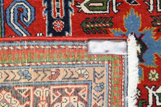 Orientteppich. IRAN, 20. Jahrhundert, 195x127 - photo 3