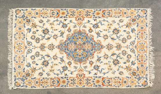 Orientteppich. NAIN / PERSIEN, 20. Jahrhundert, ca. 170x106 cm - photo 1