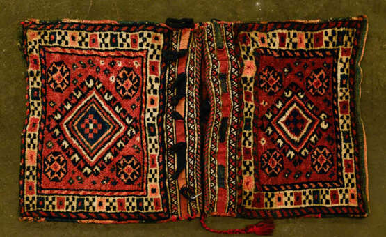 Schöne Satteltasche. KURDISTAN, 1. Hälfte 20. Jahrhundert - фото 1