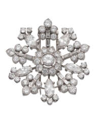 VAN CLEEF & ARPELS MID-20TH CENTURY DIAMOND 'SNOWFLAKE' BROOCH