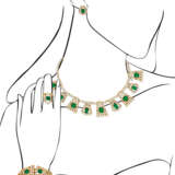 Chaumet. CHAUMET EMERALD AND DIAMOND NECKLACE, BRACELET, EARRING AND RING SUITE - Foto 7