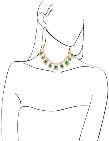 Chaumet. CHAUMET EMERALD AND DIAMOND NECKLACE, BRACELET, EARRING AND RING SUITE - Foto 11