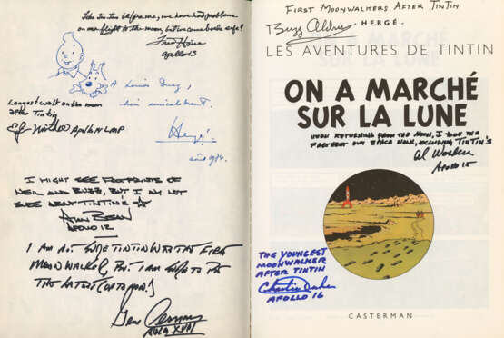 HERGÉ (1907-1983)Tintin – On a marché sur la luneAlbum dédicacé par Hergé et par un astronaute de chacune des 7 missions lunaires habitées. Est joint un dossier photographique d’authentification représentant les astronautes en train de signer cet album. - photo 1
