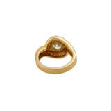 Ring mit zentralem Brillant von ca. 1,1 ct, - Foto 4