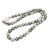 WEMPE außergewöhnliche Tahiti-Perlenkette mit Brillanten, zusammen ca. 3,7 ct, - фото 3