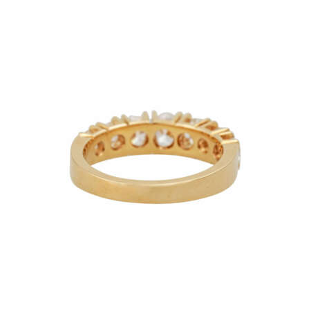 CHRISTIAN BAUER Ring mit 7 Brillanten, zusammen ca. 1,5 ct, - Foto 4
