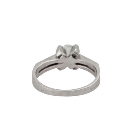 Solitärring mit Brillant von ca. 0,7 ct, (punziert), - Foto 4