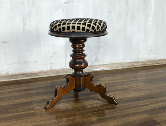 Stool “Antique stool”, Porcelain, See description, 1880 - photo 2