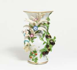 Vase mit Allegorie des Sommers, aus einer Folge der 4 Jahreszeiten