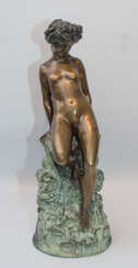 "WEIBLICHER AKT", Bronze ziseliert und patiniert, 20. Jahrhundert