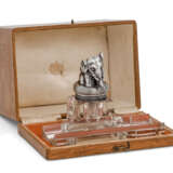 A PARCEL-GILT SILVER-MOUNTED CUT-GLASS INKSTAND - фото 1