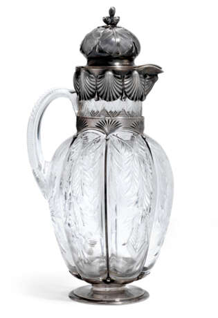 A PARCEL-GILT SILVER-MOUNTED CUT-GLASS DECANTER - photo 2