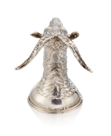 A PARCEL-GILT SILVER STIRRUP CUP - Foto 3