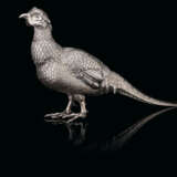 A LARGE AND RARE SILVER WINE EWER IN THE FORM OF A PHEASANT ... - Foto 1