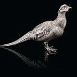 A LARGE AND RARE SILVER WINE EWER IN THE FORM OF A PHEASANT ... - Foto 2